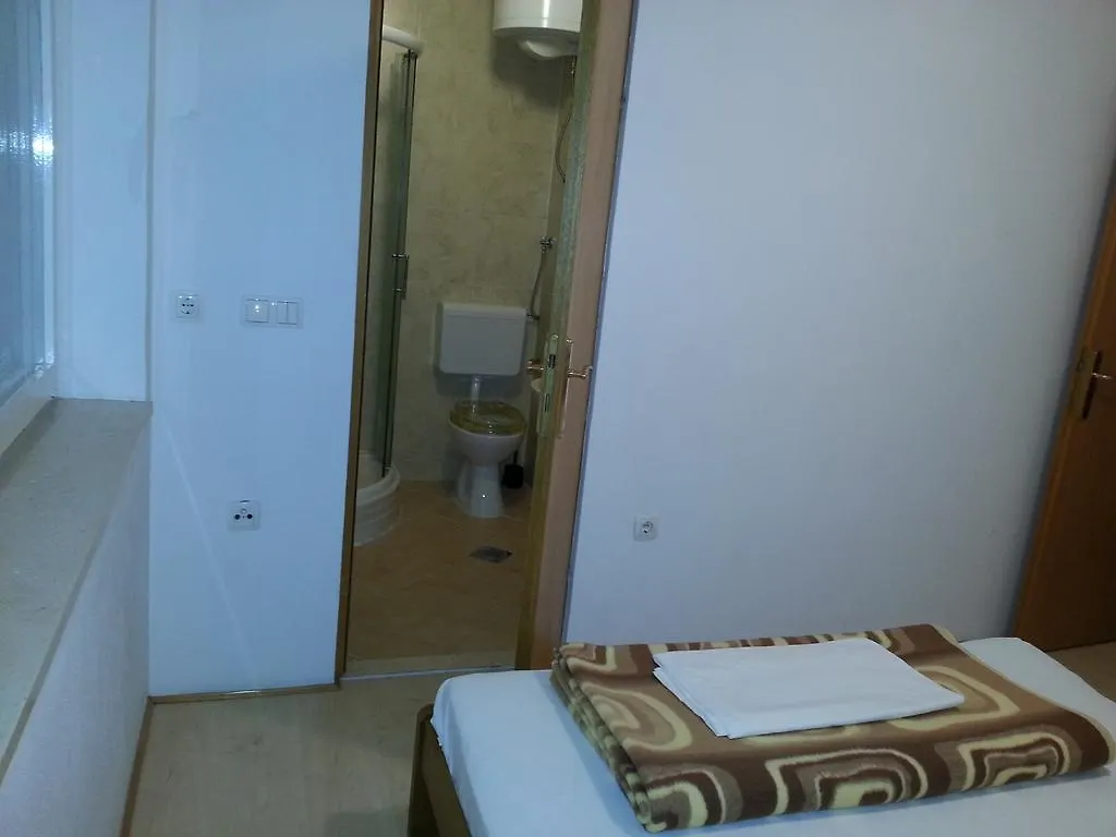 Apartmani Ante Crikvenica 0*,  Croatia