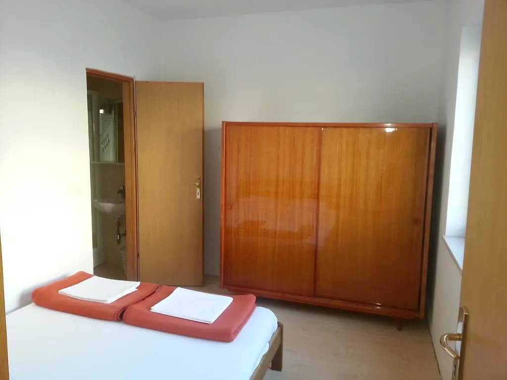 Apartmani Ante Crikvenica 0*,  Croatia